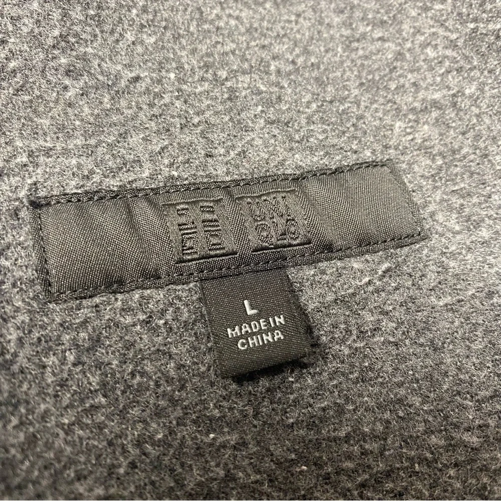 Uniqlo grey wool blend hooded coat - Picture 10 of 10